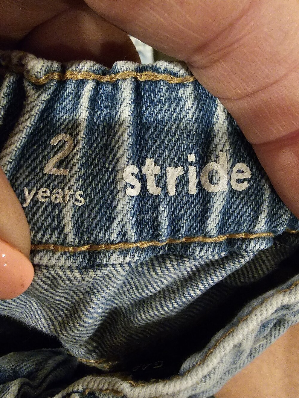 babyGap Toddler Girl Stride Jeans Light Wash Heart Knee Patches - Size 2T - Picture 4 of 5